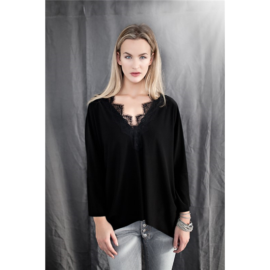 A Elli Blouse.jpg