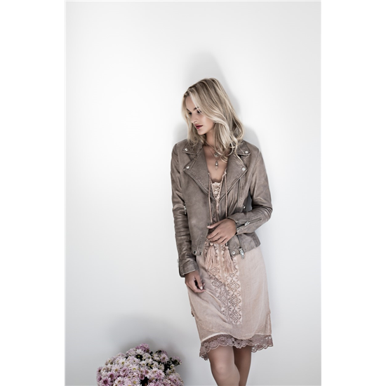 Bikery napa jacket -Atmosphere + Gael dress -pink.jpg